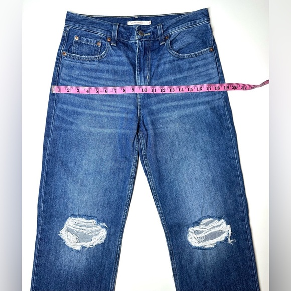 Levis Women’s Low Pro Straight Leg Blue Distressed Jeans Size- 28 - Picture 4 of 10